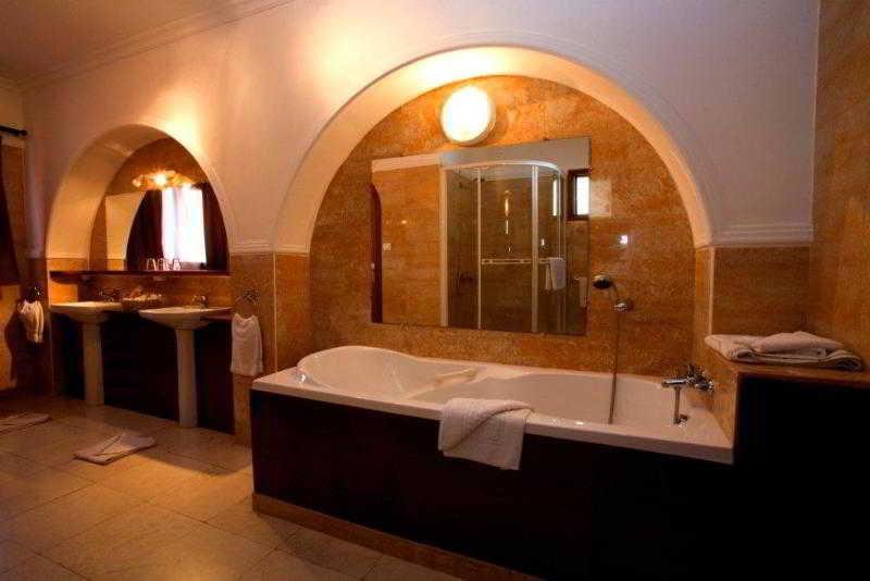 Hotel La Madrague Dakar Zewnętrze zdjęcie